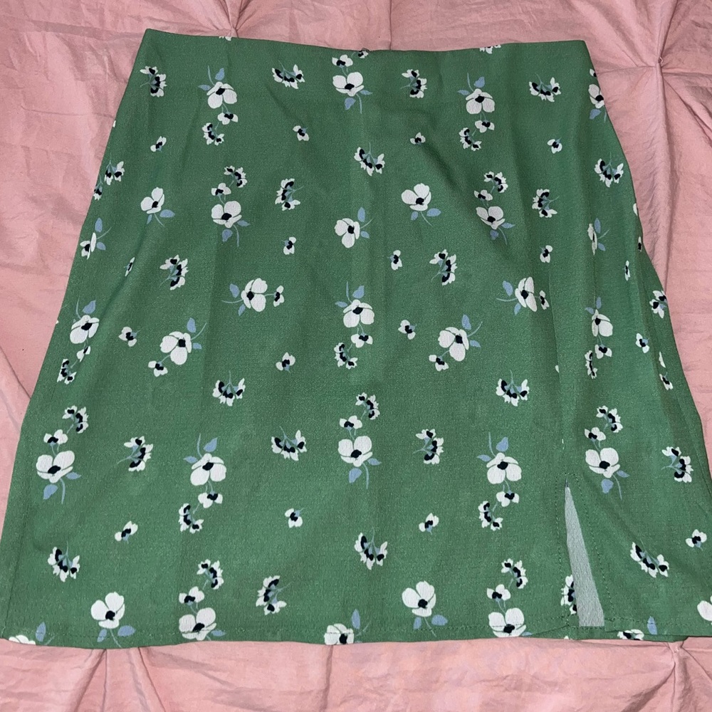 Princess Polly Skirt with slit